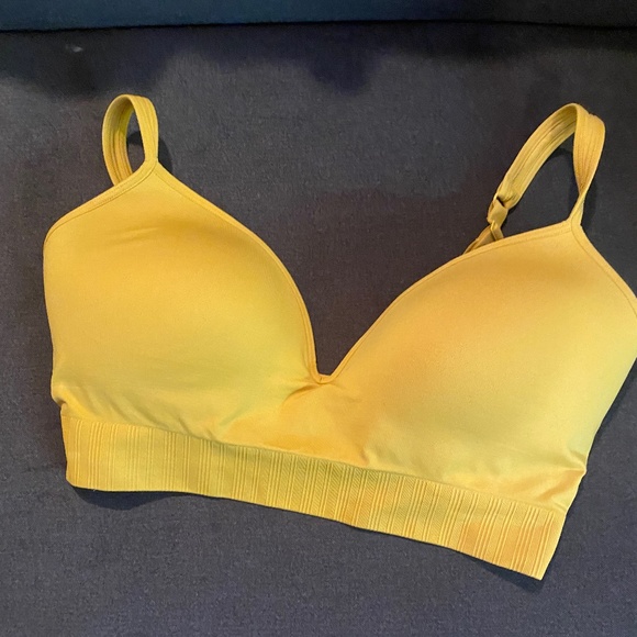 Athleta Sports Bra - Picture 1 of 2